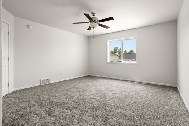 1319 13th Street W, West Fargo, ND 58078