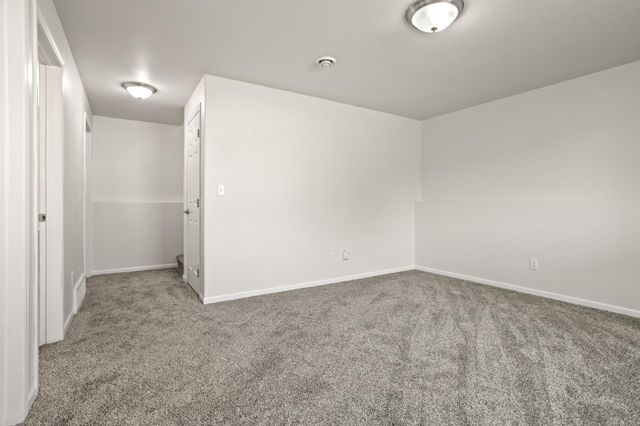 1319 13th Street W, West Fargo, ND 58078