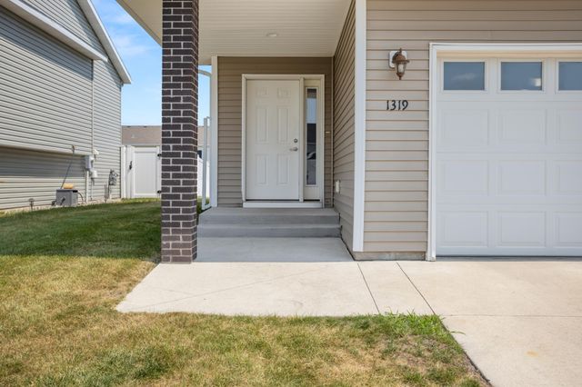 1319 13th Street W, West Fargo, ND 58078