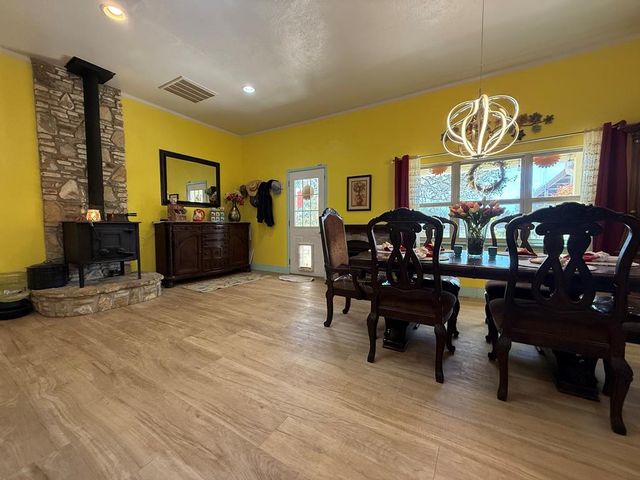 3320 Privilege Creek Rd, Pipe Creek, TX 78063