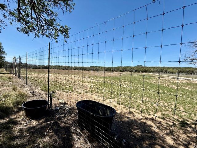 3320 Privilege Creek Rd, Pipe Creek, TX 78063