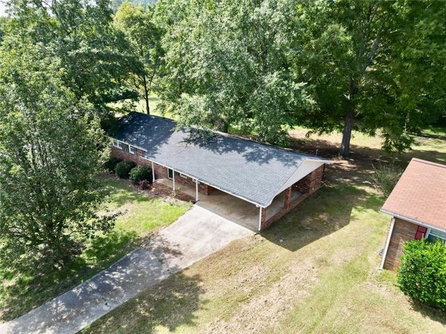 3354 Cheoah Drive, Douglasville, GA 30135