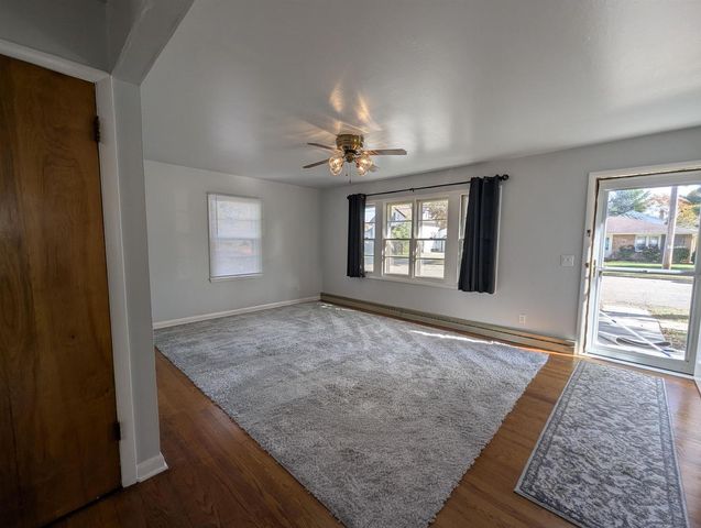 243 1st Street, Prairie Du Sac, WI 53578