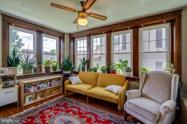 466 E MAIN ST, Leola, PA 17540