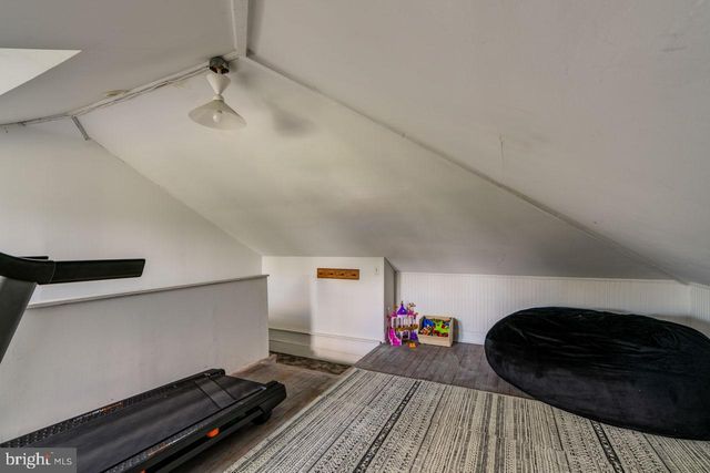 466 E MAIN ST, Leola, PA 17540