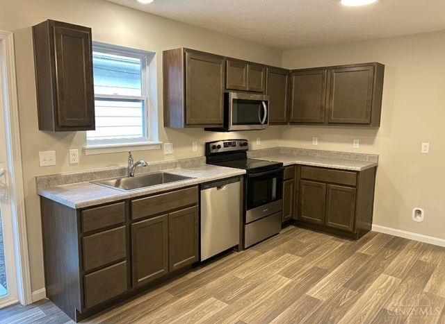 1507 Meadow Avenue, Middletown, OH 45044