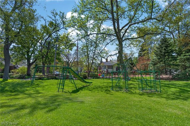 71 E 219th Street, Euclid, OH 44123
