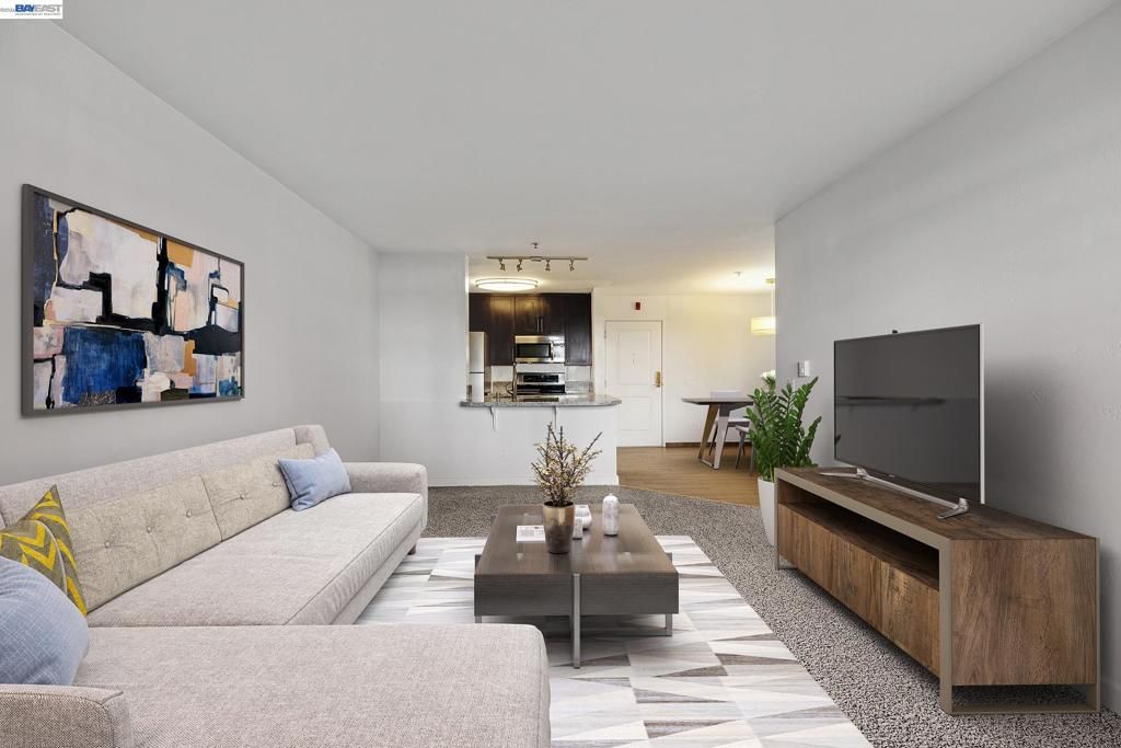 6400 Christie Ave 2106, Emeryville, CA 94608