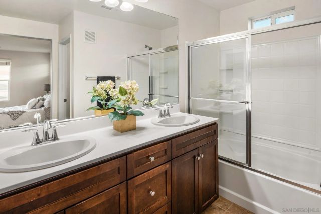 1402 Calabria St, Santee, CA 92071