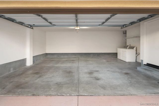 1402 Calabria St, Santee, CA 92071