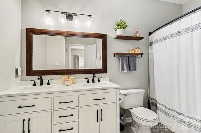 1309 Anthem Court, Charlotte, NC 28205