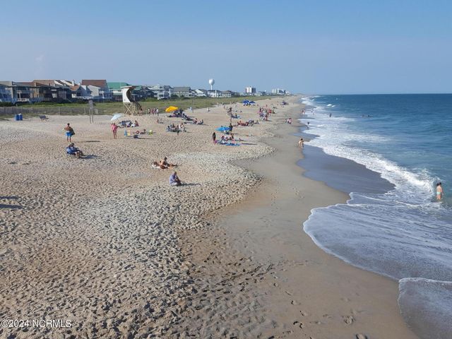 715 N 4th Street Apt 101, Wilmington, NC 28401
