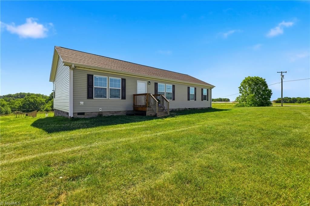 112 Mining Ridge Church Road, Elkin, NC 28621