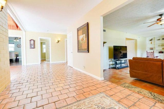 7600 Immokolee Road, Fort Pierce, FL 34951