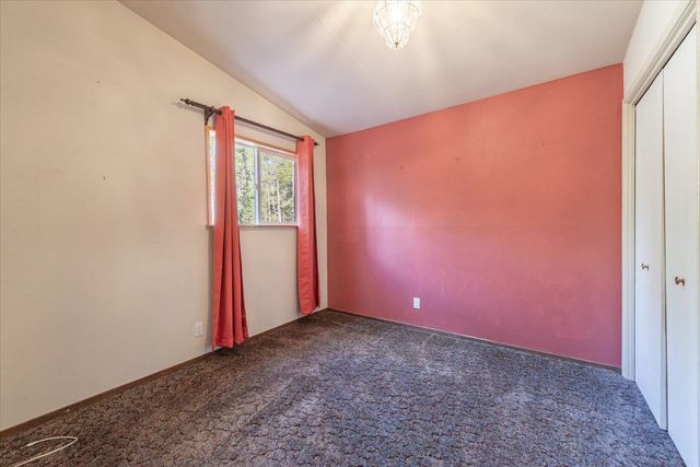 10027 Willow Court, Soda Springs, CA 95728