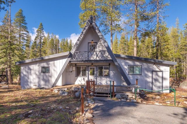 10027 Willow Court, Soda Springs, CA 95728