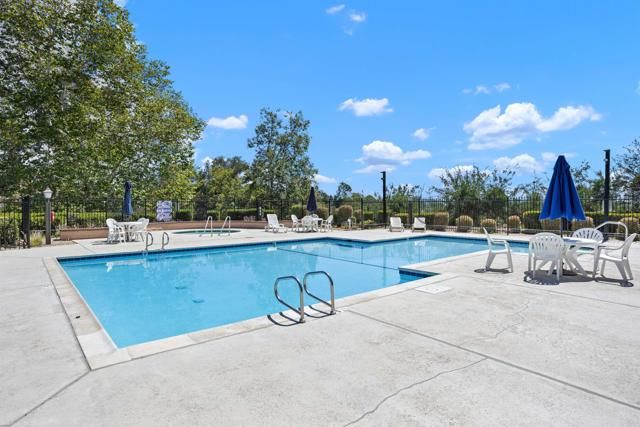 322 Mahogany Glen, Escondido, CA 92026