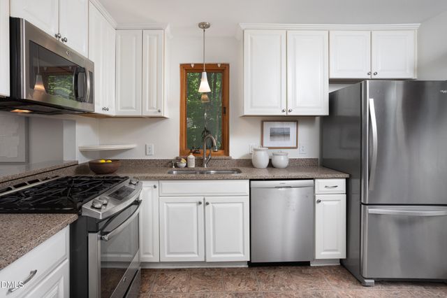 414 Waterside Drive, Carrboro, NC 27510
