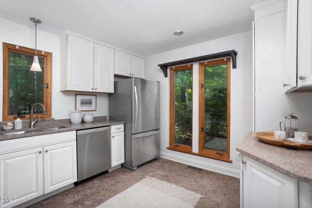 414 Waterside Drive, Carrboro, NC 27510