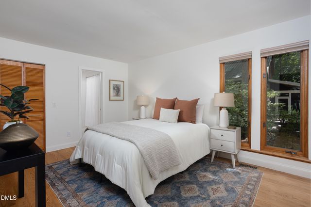 414 Waterside Drive, Carrboro, NC 27510