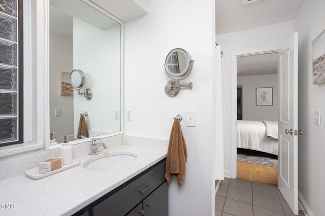 414 Waterside Drive, Carrboro, NC 27510