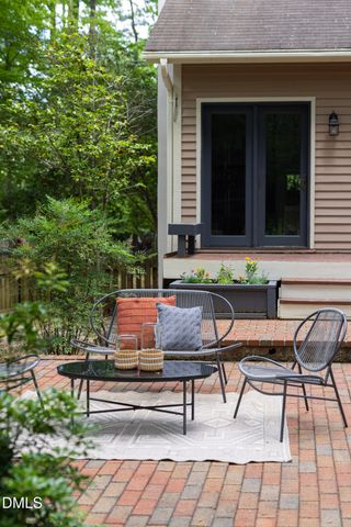 414 Waterside Drive, Carrboro, NC 27510