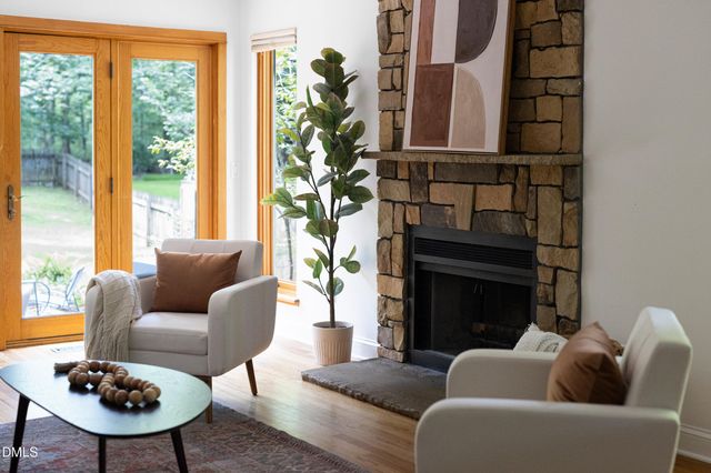 414 Waterside Drive, Carrboro, NC 27510
