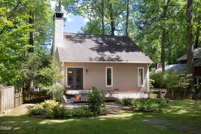 414 Waterside Drive, Carrboro, NC 27510