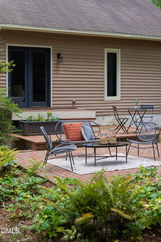 414 Waterside Drive, Carrboro, NC 27510