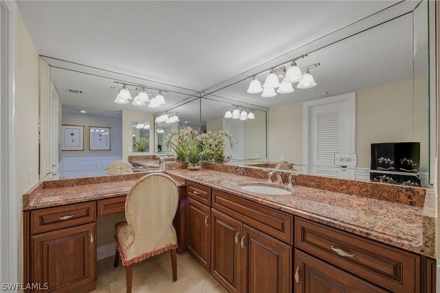 4041 Gulf Shore BLVD N 303, Naples, FL 34103