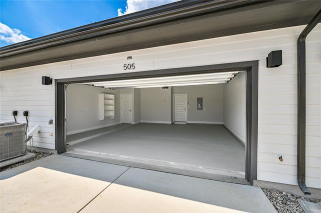 505 Emory Crossing BLVD, Hutto, TX 78634