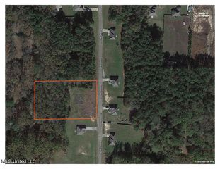 108 Forest Lake Drive, Byram, MS 39272