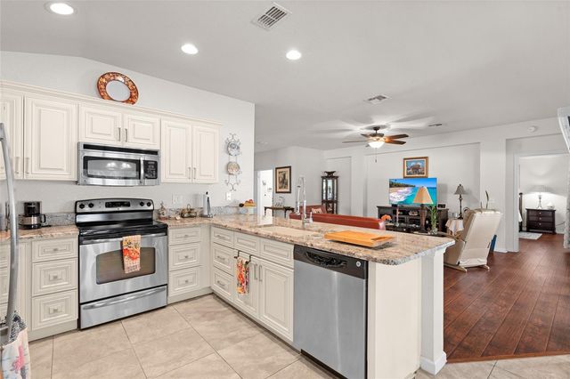 4683 SW 40TH PLACE, Ocala, FL 34474