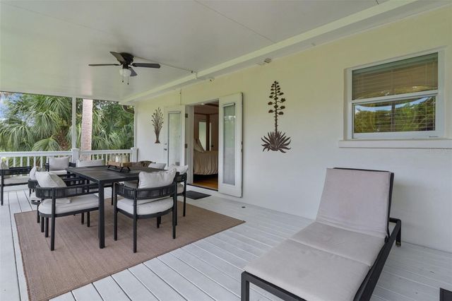 306 N CLAYTON STREET, Mount Dora, FL 32757