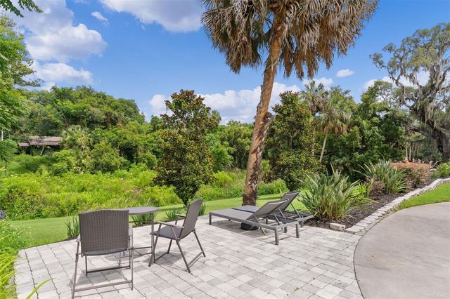 306 N CLAYTON STREET, Mount Dora, FL 32757