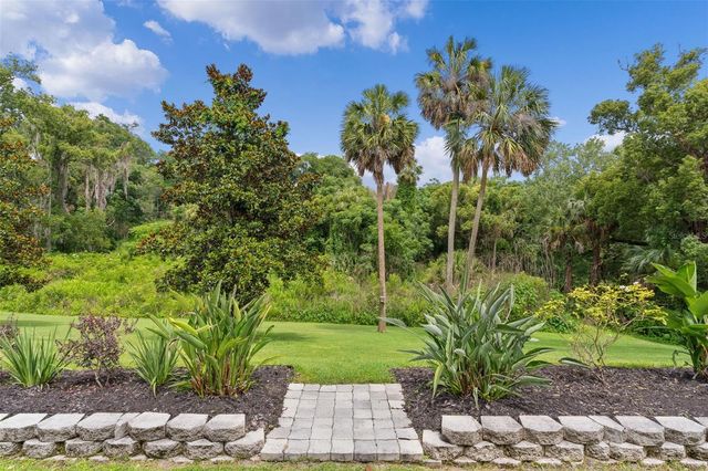 306 N CLAYTON STREET, Mount Dora, FL 32757