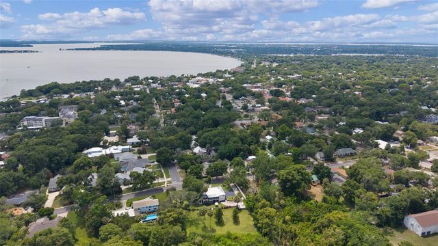 306 N CLAYTON STREET, Mount Dora, FL 32757