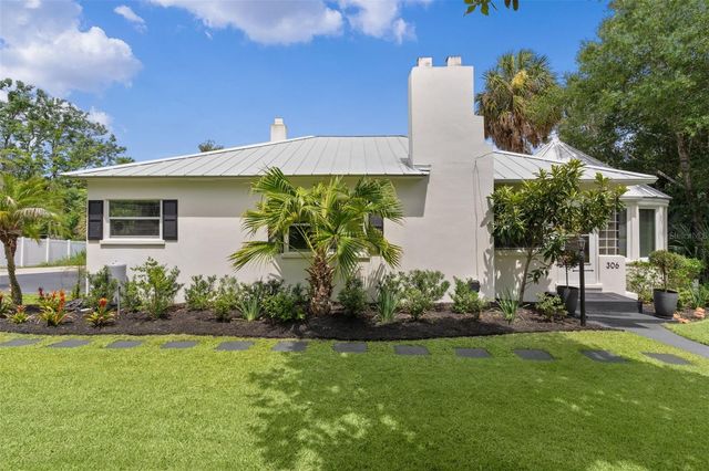 306 N CLAYTON STREET, Mount Dora, FL 32757