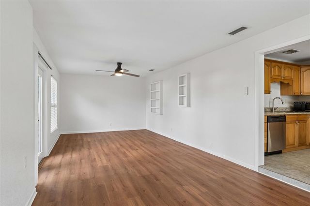 739 47TH AVENUE N, St Petersburg, FL 33703