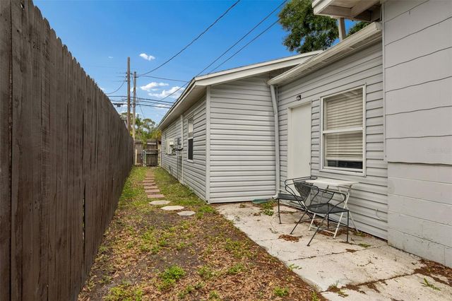 739 47TH AVENUE N, St Petersburg, FL 33703