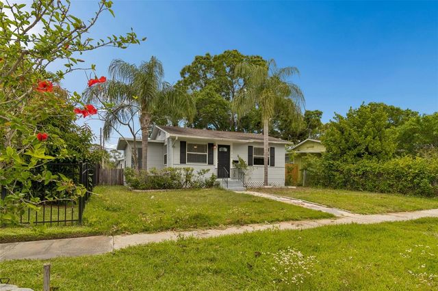 739 47TH AVENUE N, St Petersburg, FL 33703