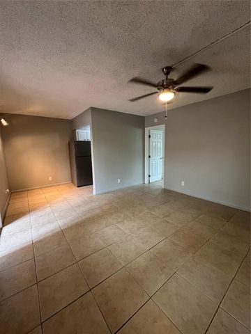 2016 NE 17th Court 4, Fort Lauderdale, FL 33305