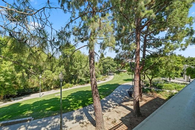 211 S Fremont Street 204, San Mateo, CA 94401