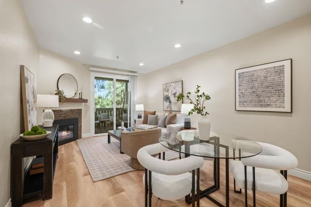 211 S Fremont Street 204, San Mateo, CA 94401