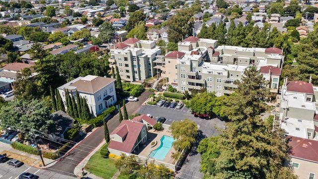 211 S Fremont Street 204, San Mateo, CA 94401
