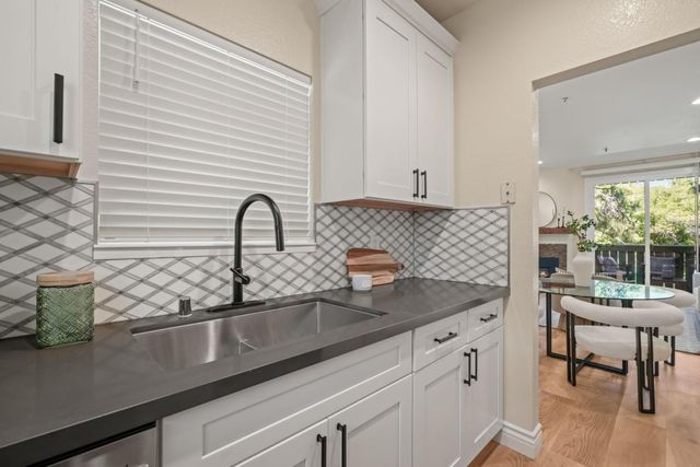 211 S Fremont Street 204, San Mateo, CA 94401