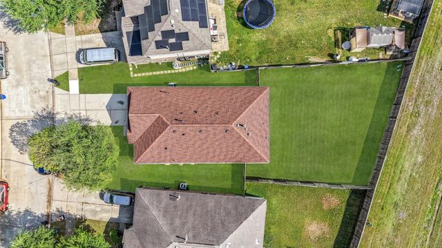 1015 Honeysuckle Vine Drive, Rosenberg, TX 77469