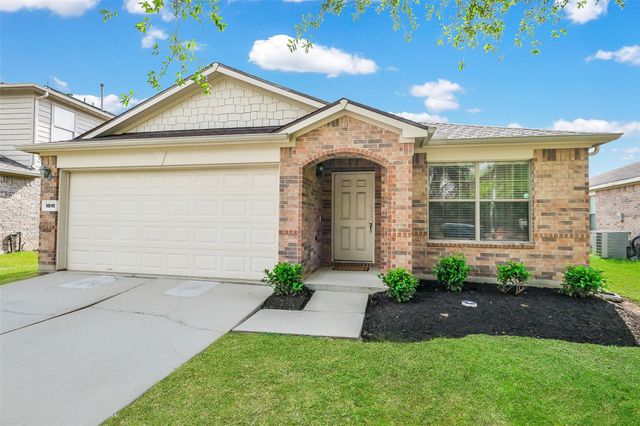 1015 Honeysuckle Vine Drive, Rosenberg, TX 77469