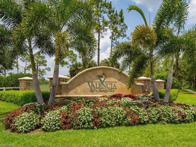 1696 Sarazen PL, Naples, FL 34120