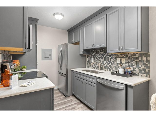 3250 Oneal Cir D11, Boulder, CO 80301